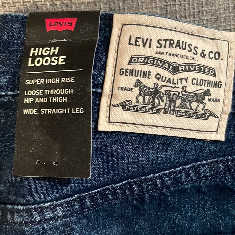 Levi’s Wellthread Collection High Loose W25x29 - Picture 7 of 9